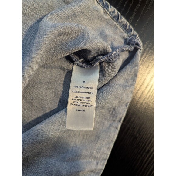 Splendid V-Neck Relaxed Fit Lightweight Denim Blouse Women's Medium‎ - Picture 5 of 7